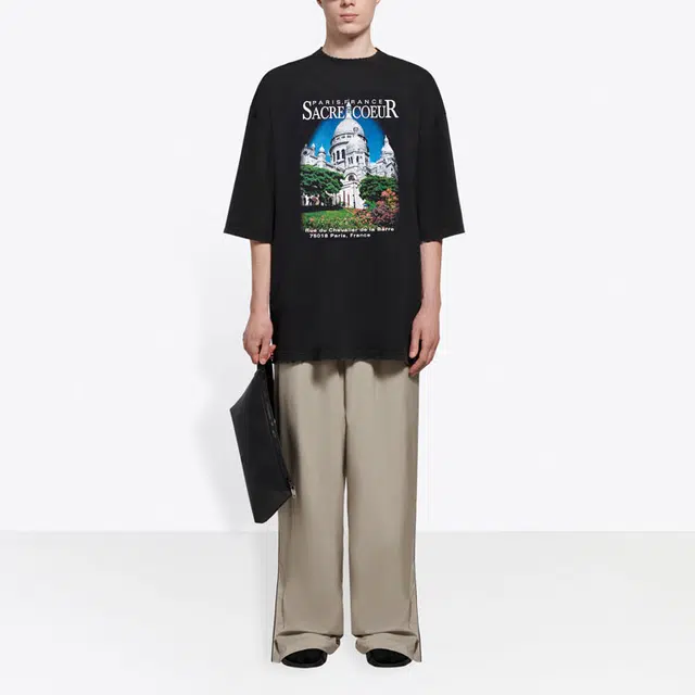 Balenciaga SS21 T