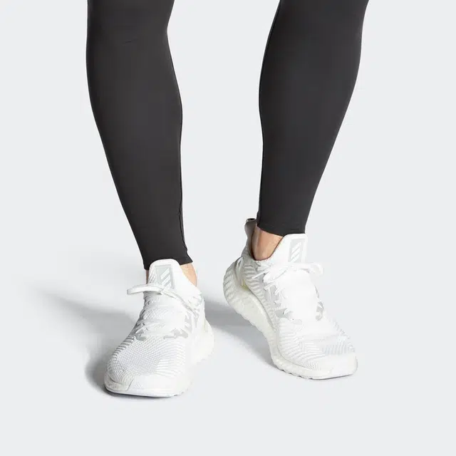adidas Alphaboost