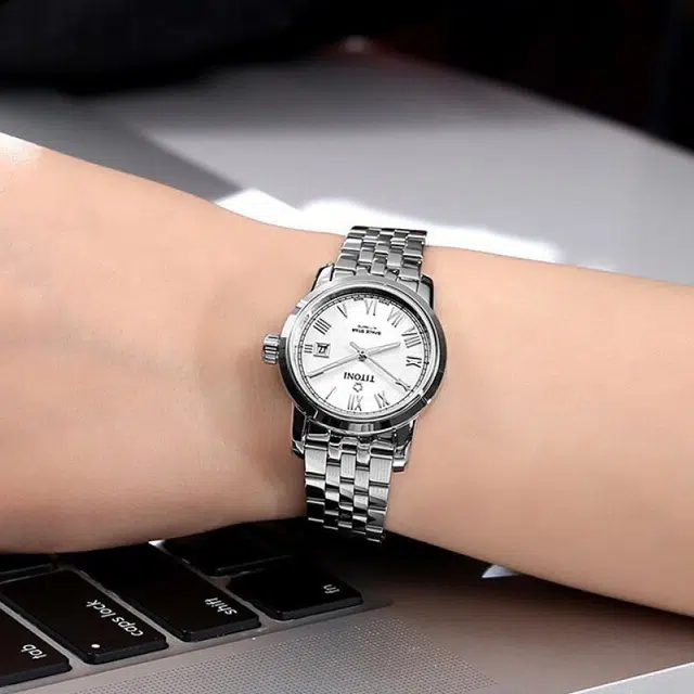 TITONI 50 28mm 23538-S-561