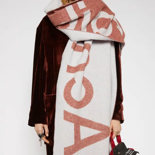Acne Studios