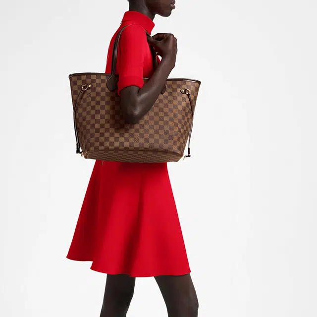 LOUIS VUITTON NEVERFULL MM Tote