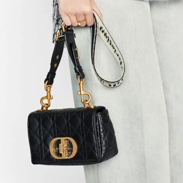 DIOR Caro