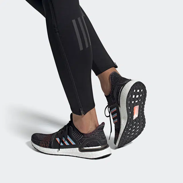 adidas Ultraboost 19 Color Core Black