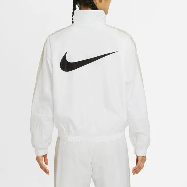 Nike Sportswear Repel