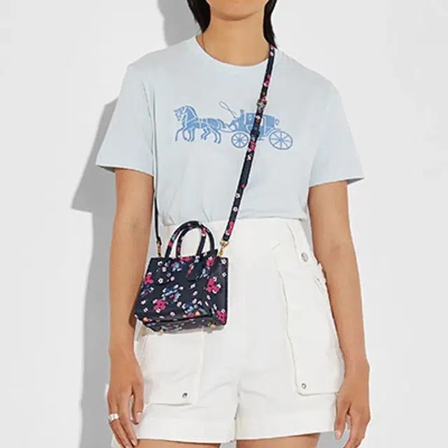 COACH Cashin 14 Tote