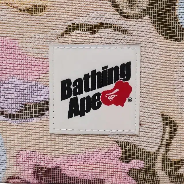 A BATHING APE