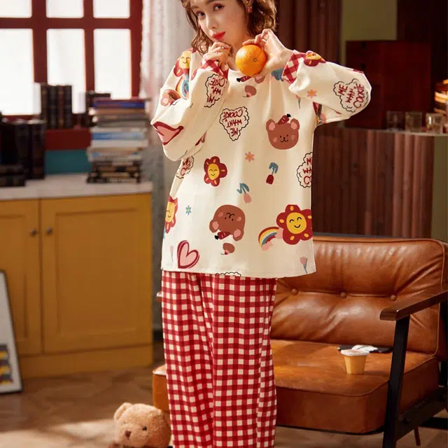 俏佳人 满印休闲舒适亲肤长裤可外穿睡衣套装 女款 爱心红花