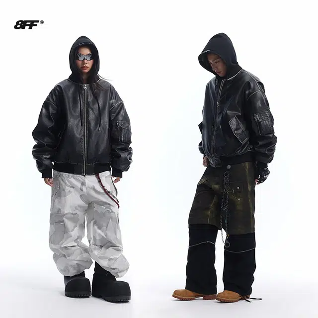 8FF Bomber
