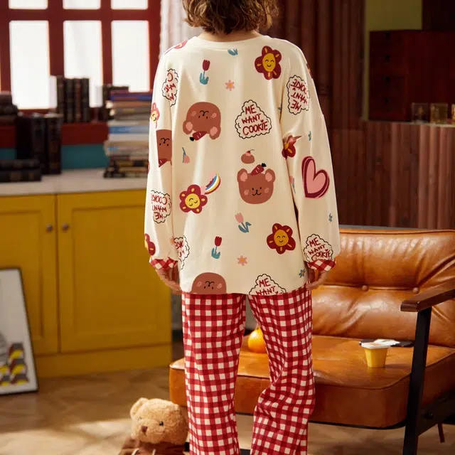 俏佳人 满印休闲舒适亲肤长裤可外穿睡衣套装 女款 爱心红花