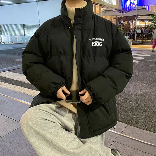 大白鲨 基础款纯色品牌字母印花户外宽松大码立领高街面包服加厚保暖棉服 男女同款
