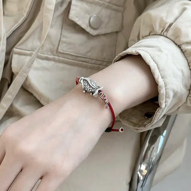 CUTE DAME S999