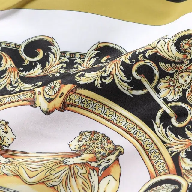 VERSACE