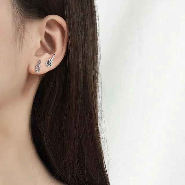零界 吉他音符音乐家创意艺术造型感浪漫风轻奢个性优雅 合金 耳钉 男女同款情侣款