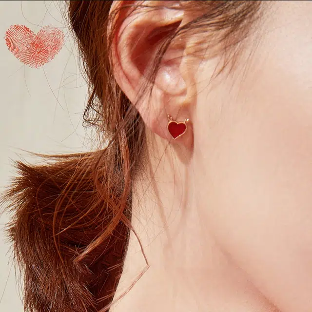 INS 18K