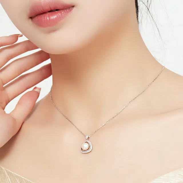 S925