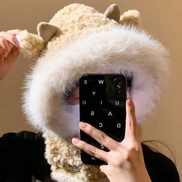 雅鹿 可爱小羊角毛绒围脖一体两件套冬季保暖加厚百搭显脸小户外防寒护颈毛绒 聚酯纤维 绒线帽 男女同款情侣款 礼盒装
