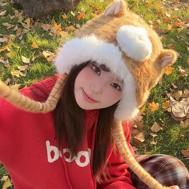 雅鹿 可爱猫咪毛绒雷锋帽秋冬季防寒加绒保暖百搭护耳帽户外出行学生显脸小套头帽 聚酯纤维 绒线帽 男女同款情侣款 礼盒装