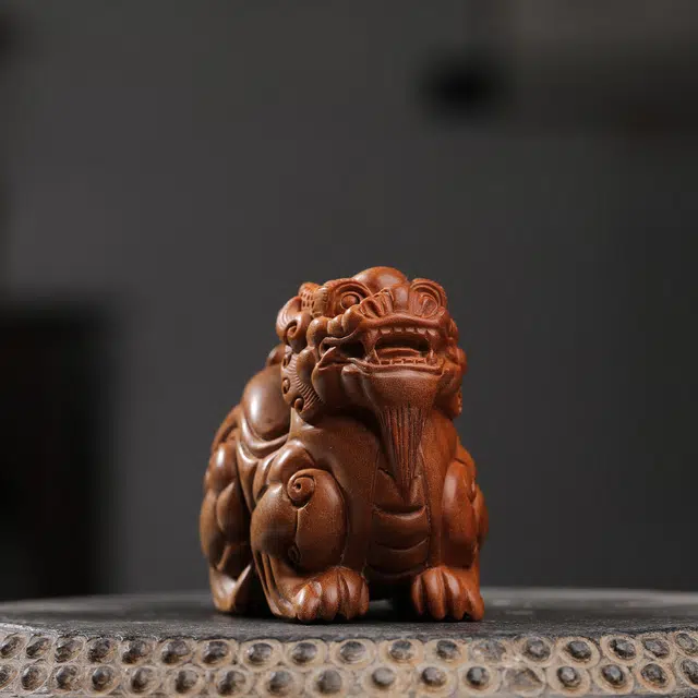 絮物 国风新中式望天貔貅招财纳福财源广进工艺品装饰品手工精细雕刻而成 老山檀 木作把件 男女同款情侣款