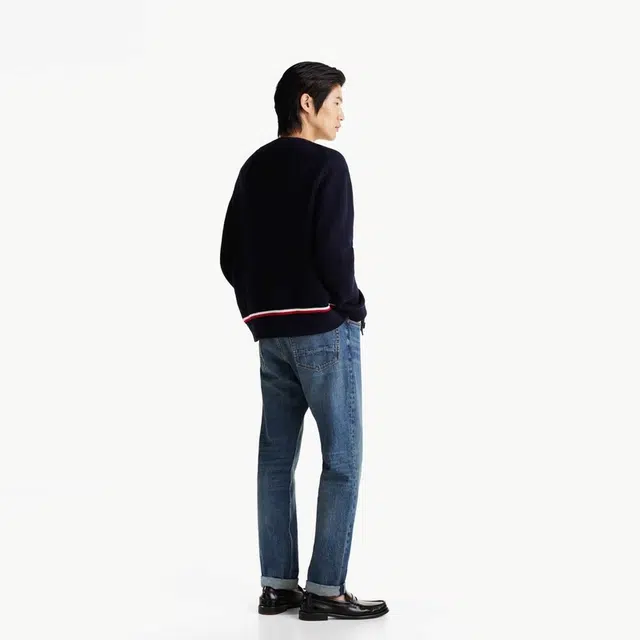 Tommy Hilfiger V