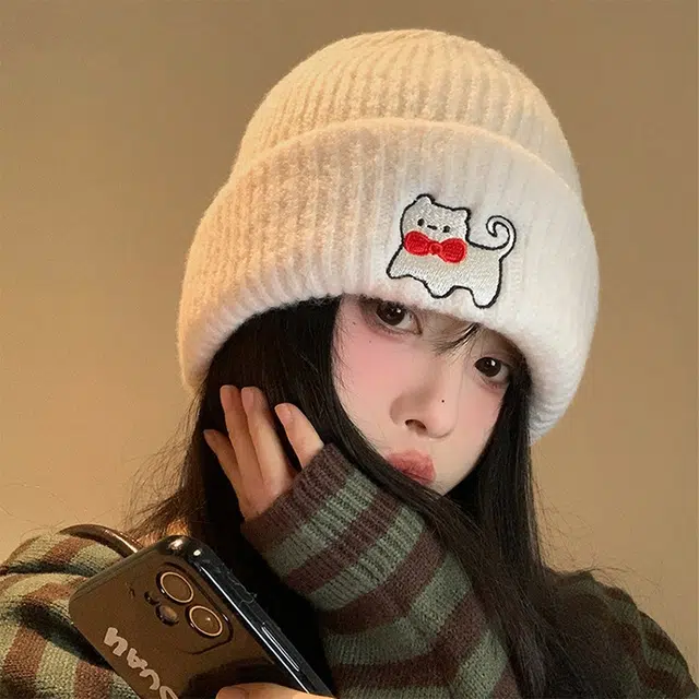 浪莎 可爱小猫刺绣针织毛线帽女生冬季韩版显脸小护耳帽子大头围保暖冷帽 涤纶 绒线帽 女款