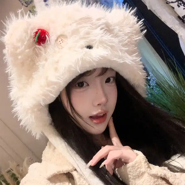 浪莎 可爱樱桃纽扣小熊毛绒帽冬季显脸小护耳帽加厚防寒保暖 涤纶 绒线帽 女款