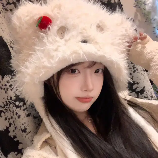 浪莎 可爱樱桃纽扣小熊毛绒帽冬季显脸小护耳帽加厚防寒保暖 涤纶 绒线帽 女款