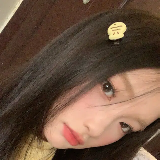 零界 鲷鱼烧圆润趣味可爱呆萌多巴胺少女日常立体 亚克力 发夹 女款 白色