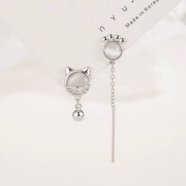 优态 俏皮可爱猫咪不对称猫爪铃铛 合金 耳环 女款