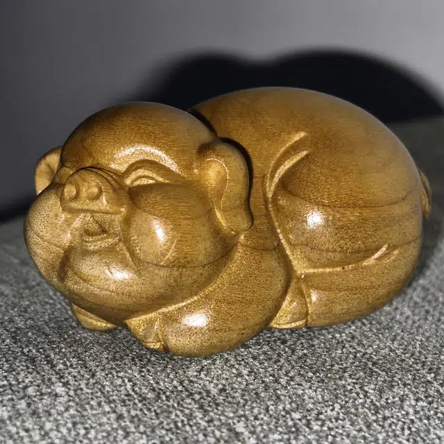 仙作美 假一赔万金丝楠老料实木雕刻福猪手把件文玩 楠木 摆件 男女同款情侣款