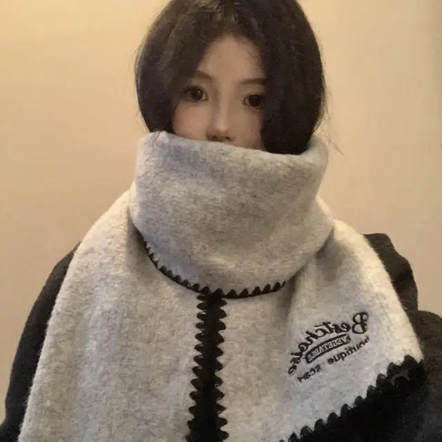 浪莎 高级感锁边字母刺绣锁边针织围巾韩系氛围感保暖护颈围脖 男女同款情侣款 礼盒装 绒线围巾 男女同款情侣款