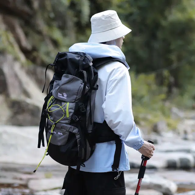 雅鹿  渐变色山系户外防风防水连帽外套百搭休闲宽松徒步旅游休闲 冲锋衣 男女同款