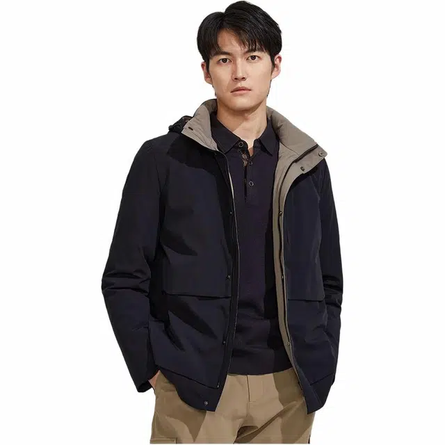 迪柯尼 时尚亲肤舒适羽绒服 男款 黑色