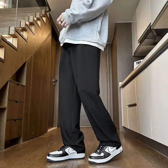 Fakeyoung
