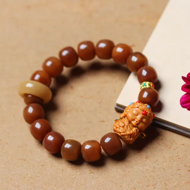 書卓 搭配古法金 念珠转运珠 五路财神民族风 招财纳福 国潮新中式 盘玩#好运 白玉菩提 手串 男女同款情侣款