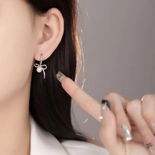 克拉日记 蝴蝶结精致温柔轻奢优雅耳扣小众时尚百搭耳饰耳坠招财平安好运 合金 耳环 女款