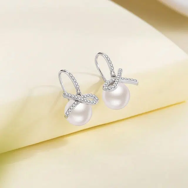 克拉日记 蝴蝶结精致温柔轻奢优雅耳扣小众时尚百搭耳饰耳坠招财平安好运 合金 耳环 女款