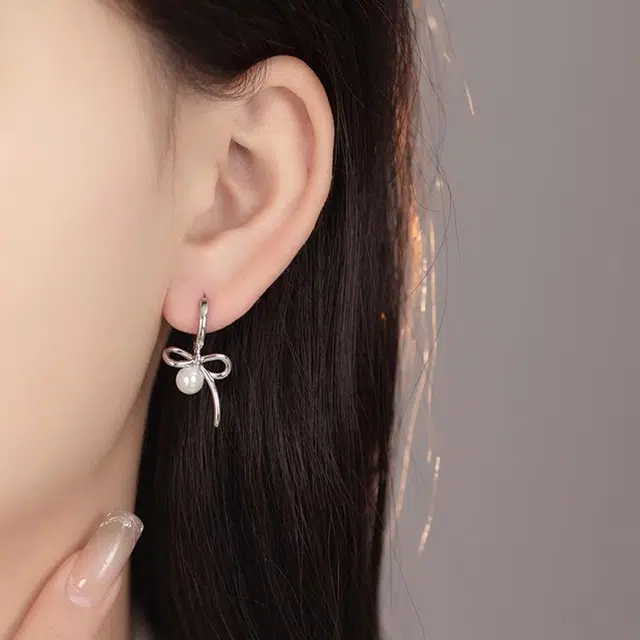 克拉日记 蝴蝶结精致温柔轻奢优雅耳扣小众时尚百搭耳饰耳坠招财平安好运 合金 耳环 女款