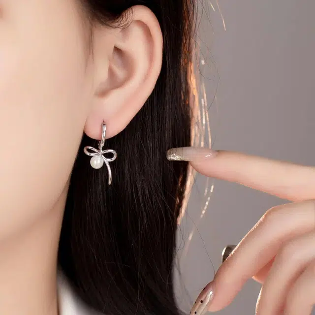 克拉日记 蝴蝶结精致温柔轻奢优雅耳扣小众时尚百搭耳饰耳坠招财平安好运 合金 耳环 女款