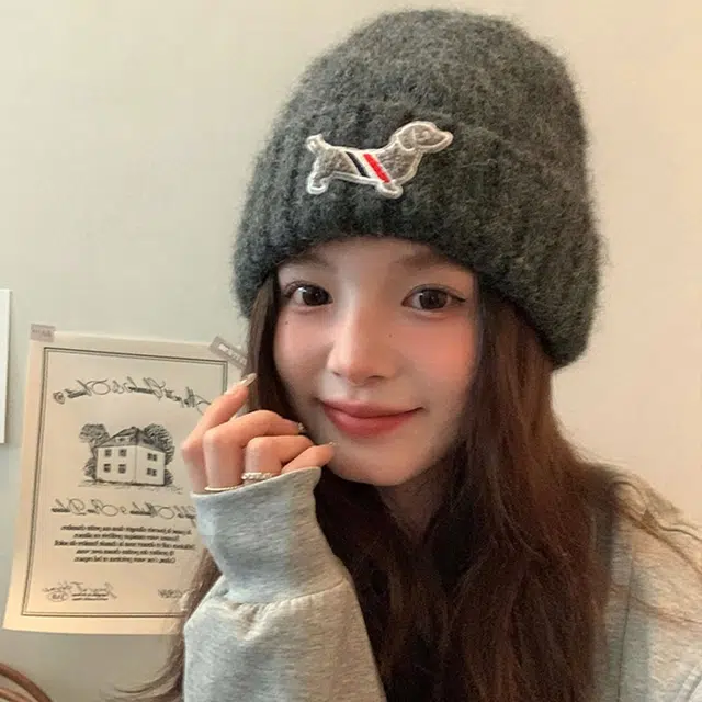 浪莎 小狗针织帽子女生秋冬款保暖防寒显脸小大头围毛线帽 涤纶 绒线帽 女款