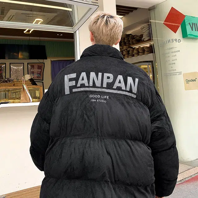 玉儿恋 美式复古高街纯色宽松落肩立领加绒加厚毛绒感面包棉服 男女同款