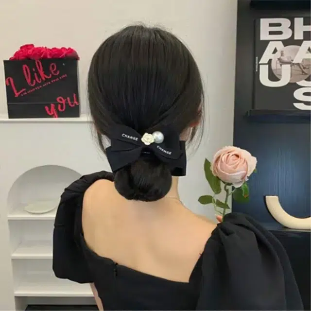 零界 蝴蝶结山茶花缎面亮黑 复古浪漫法式甜美发饰 亚克力 发夹 女款