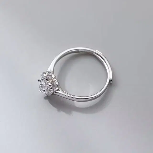 990