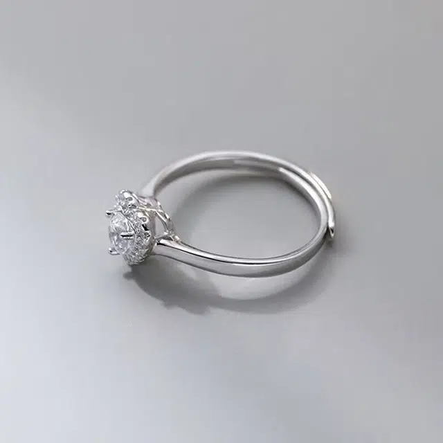990