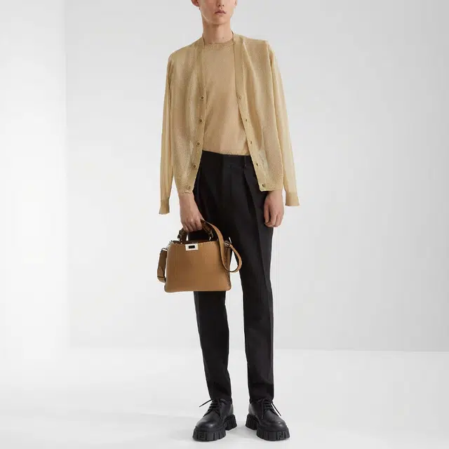 FENDI V
