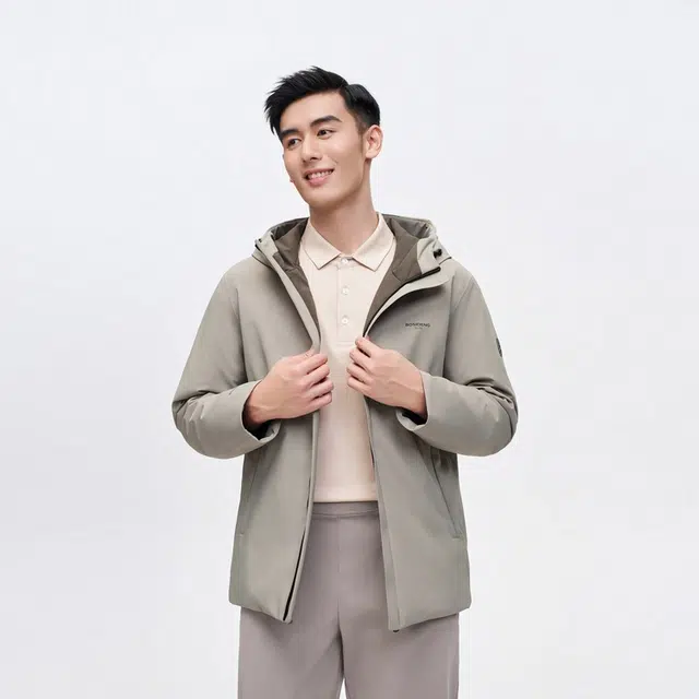 波司登 连帽纯色鹅绒合身拉链口袋羽绒服 男款
