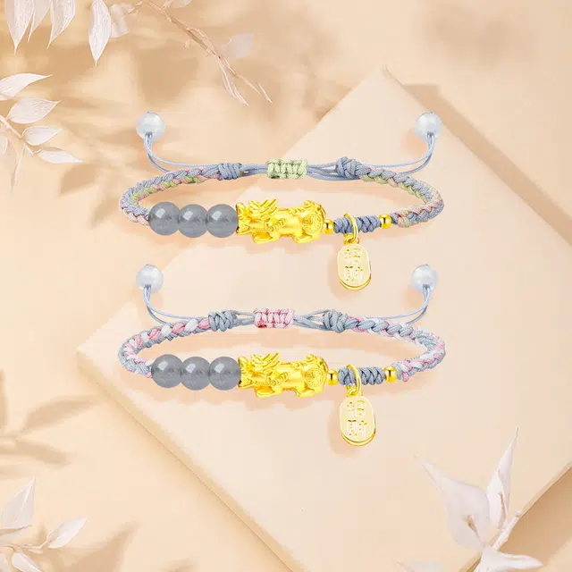 999