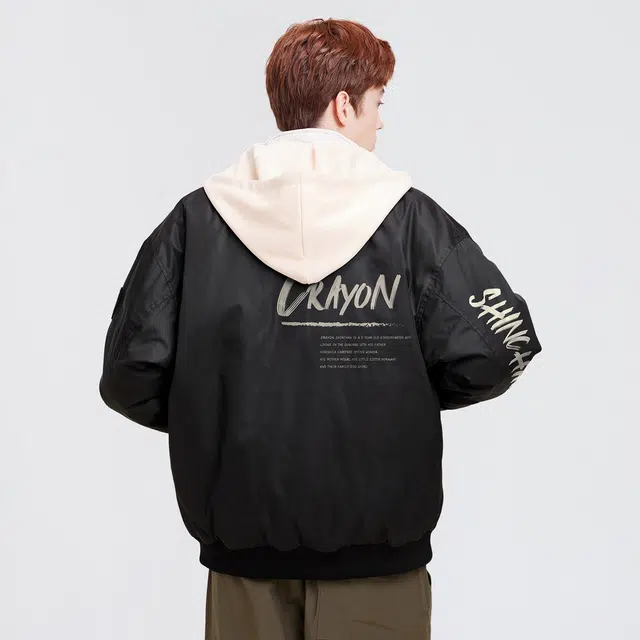 蜡笔小新 卡通人物袖徽标语字母印花休闲保暖加绒加厚可拆卸连帽棒球羽绒服外套 男女同款