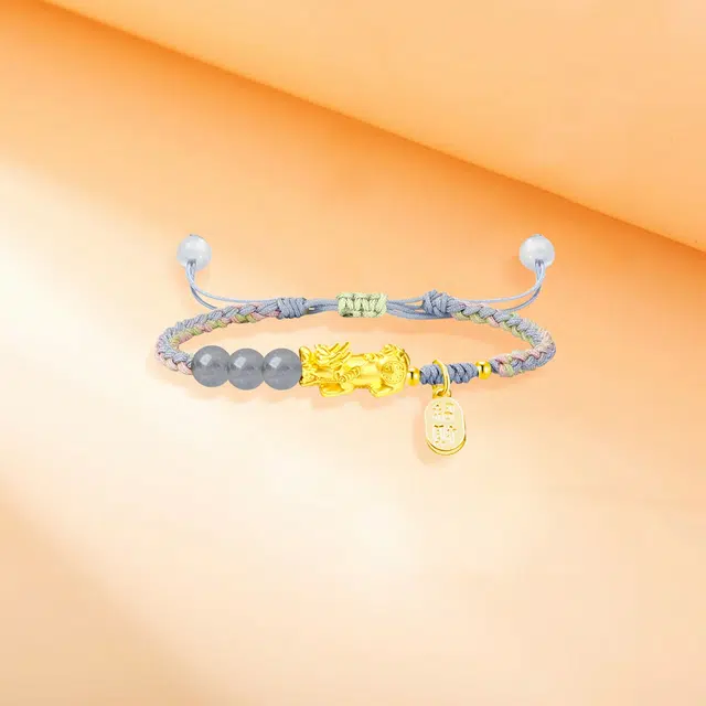 999