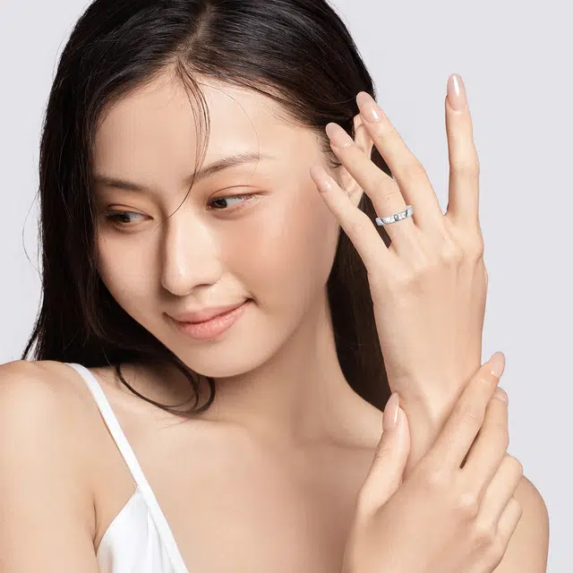 S925