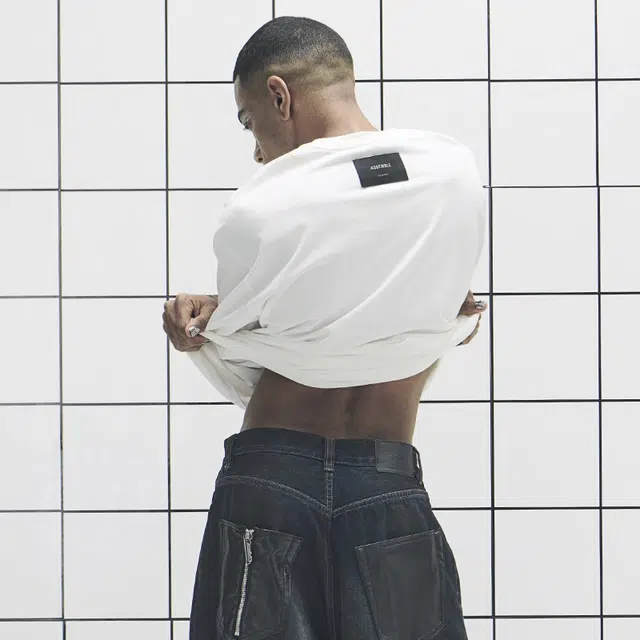 455EMBLE x ALEUNG Letter Print Crewneck T-Shirt White